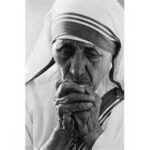 Mother Teresa Praying